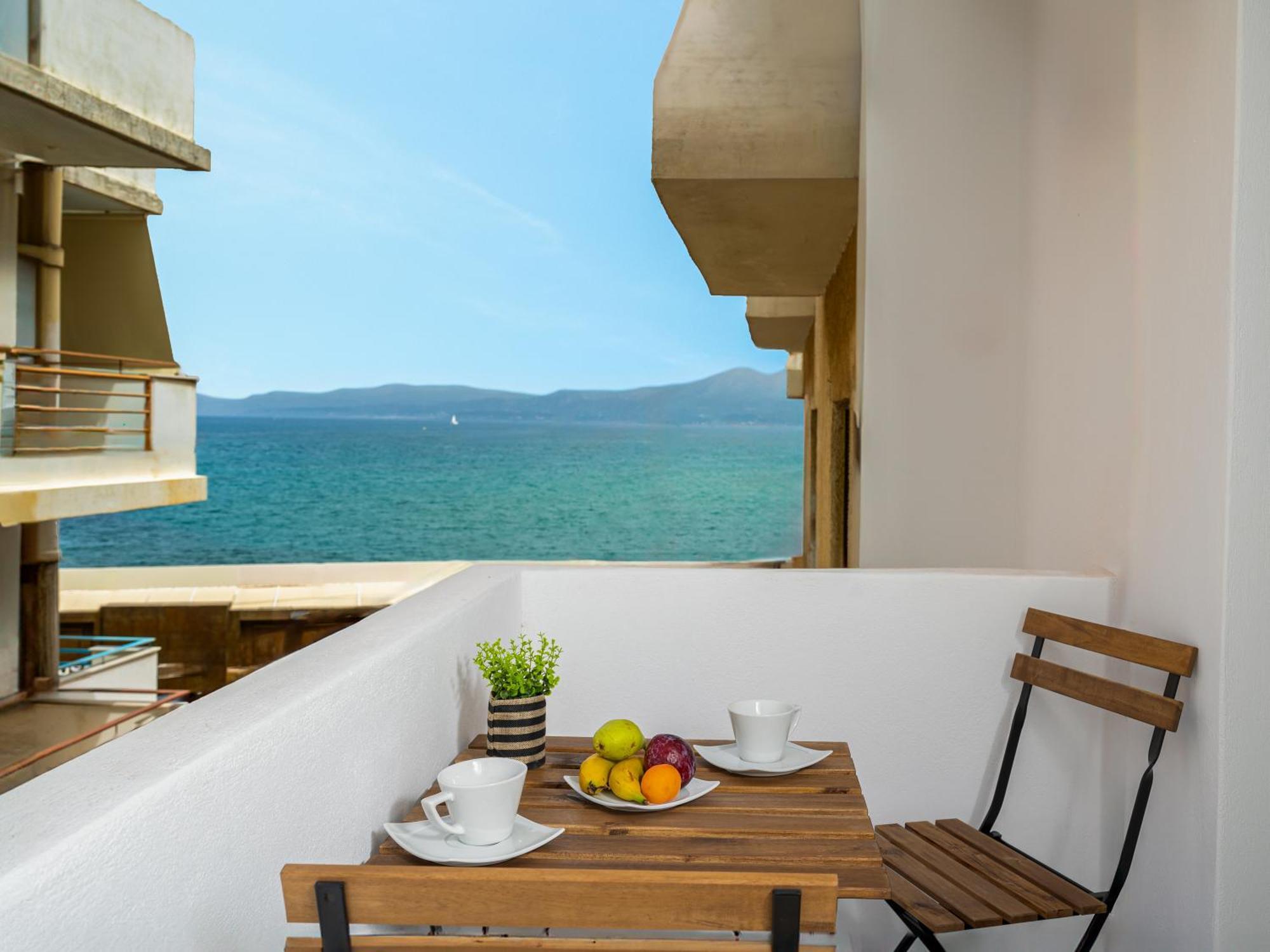 Makas Suites Hersonissos  Esterno foto