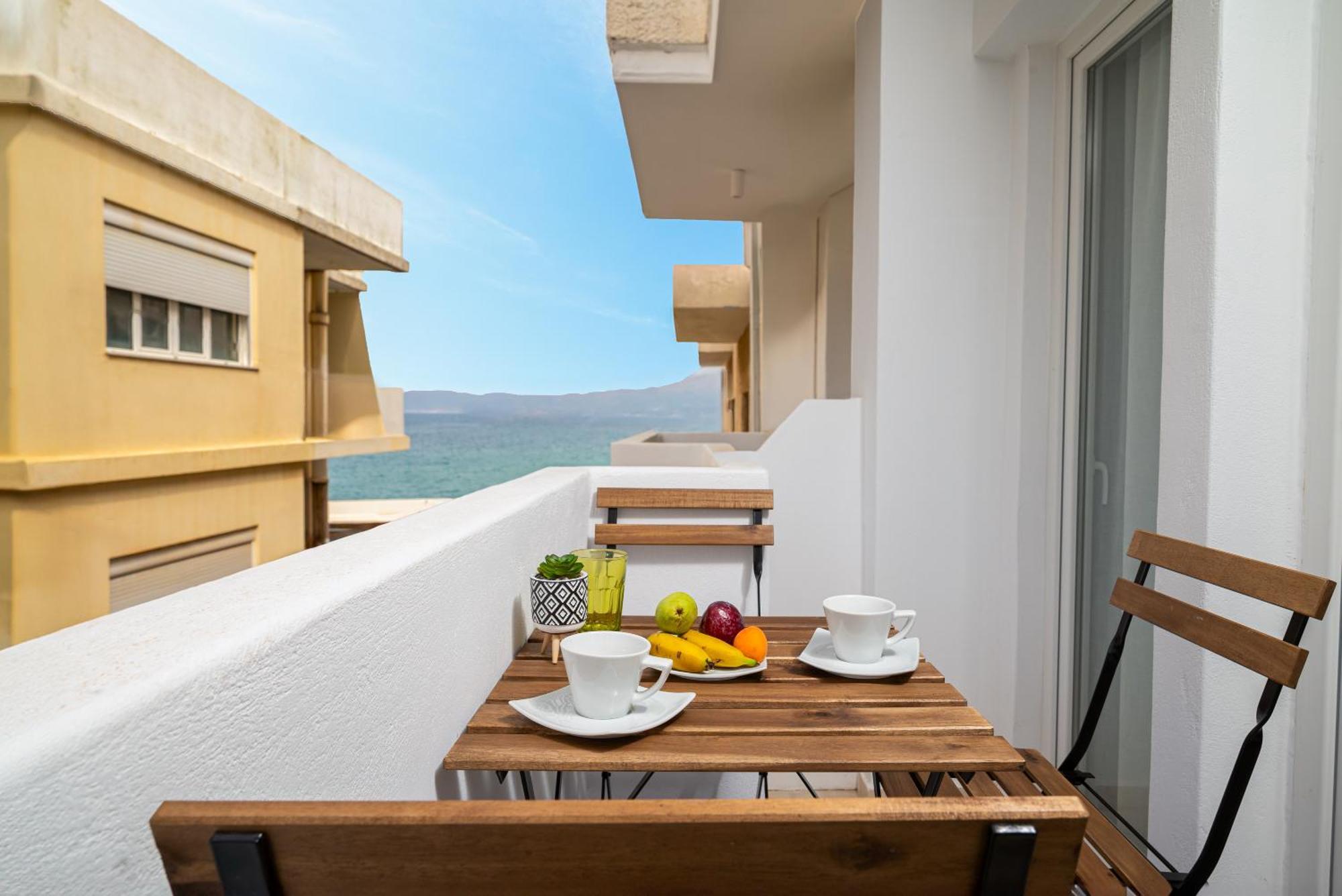 Makas Suites Hersonissos  Esterno foto